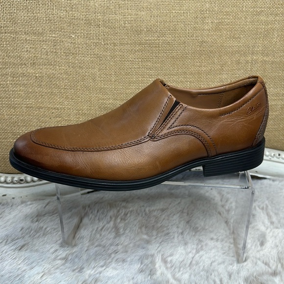 Clarks | Whiddon Step Size 9, Dark Tan Leather Slip On Loafers - Picture 2 of 14